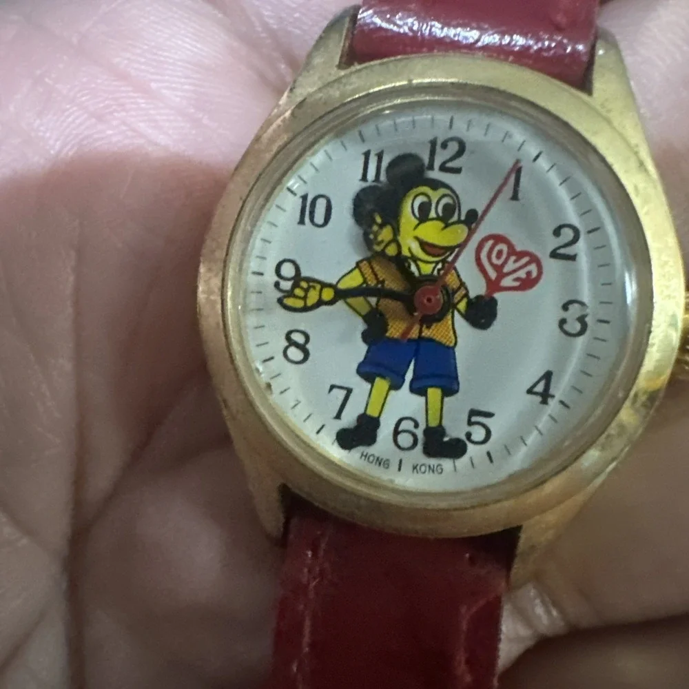 Working Vintage Mickey Mouse Manual Wind Gold Tone Ladies Watch Red 27mm Fit 6in
